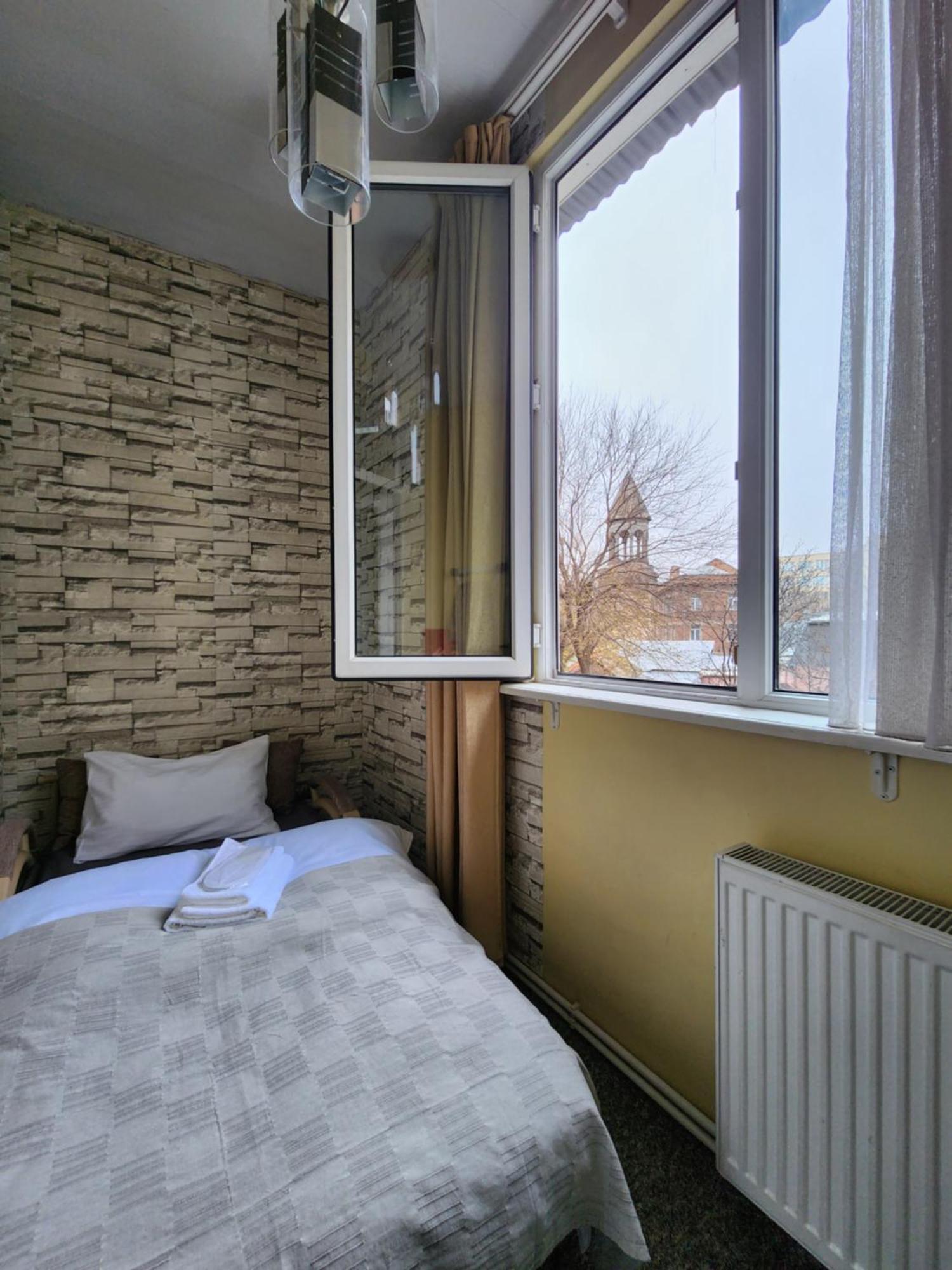 Apartment at Baratashvili 10 Tbilisi Bagian luar foto