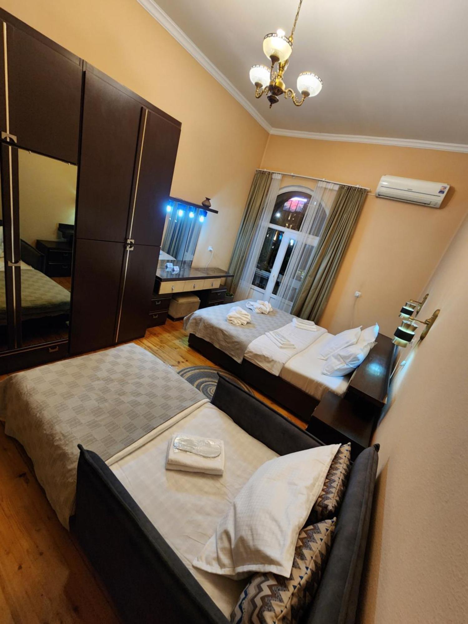 Apartment at Baratashvili 10 Tbilisi Bagian luar foto
