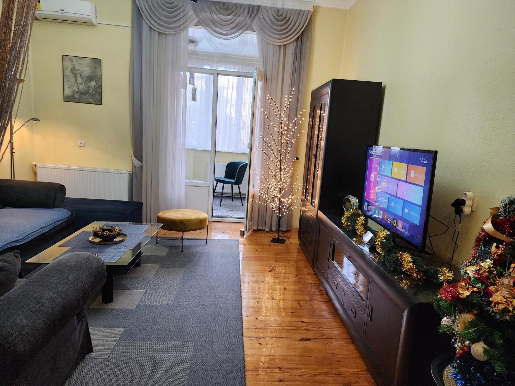 Apartment at Baratashvili 10 Tbilisi Bagian luar foto